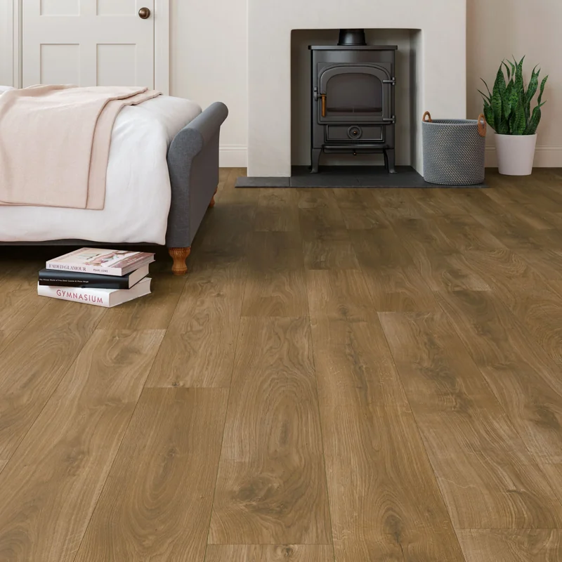 Natural oak laminate floor in a modern bedroom
