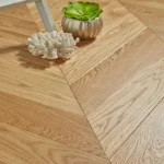 Oak chevron engineering wood flooring