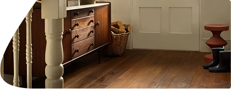 Rich brown Engineering wood Flooring with modern stairs